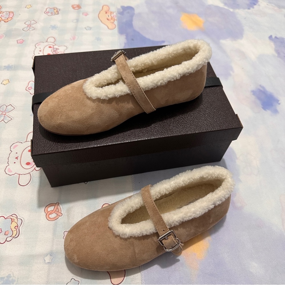 Alaia Fleece-Lined Mary Jane Shoes